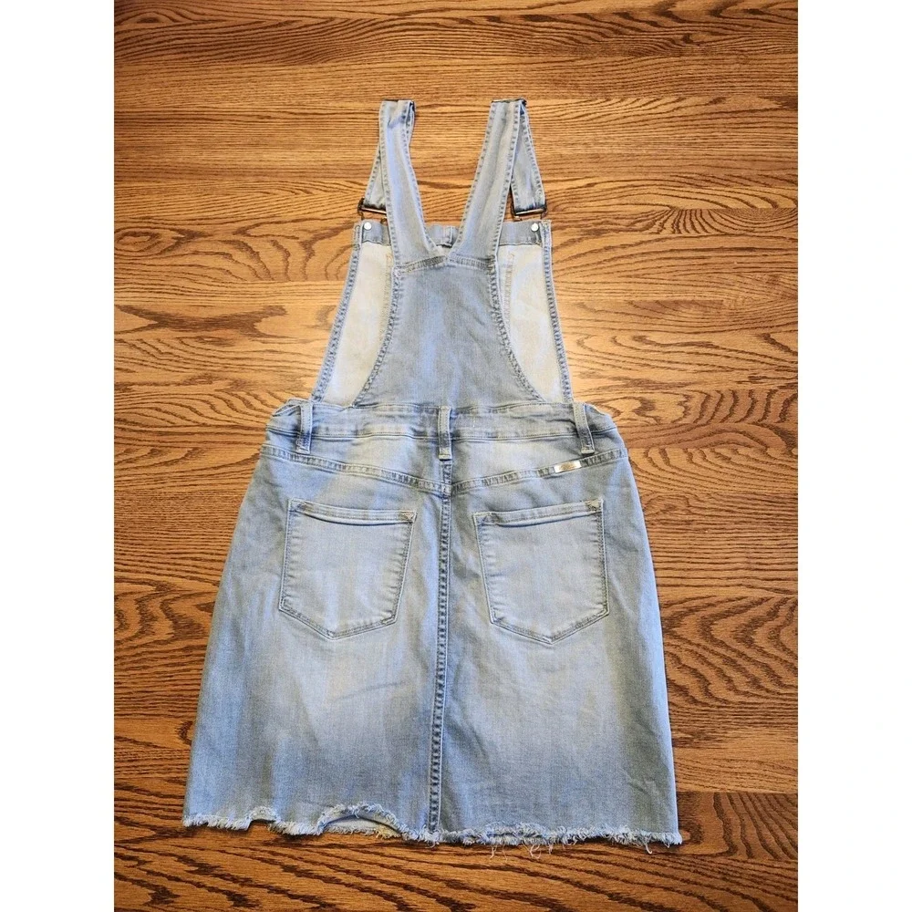 Kancan For‎ Maurices Exclusive Women's Denim Raw Hem Overall Skirt Size Medium